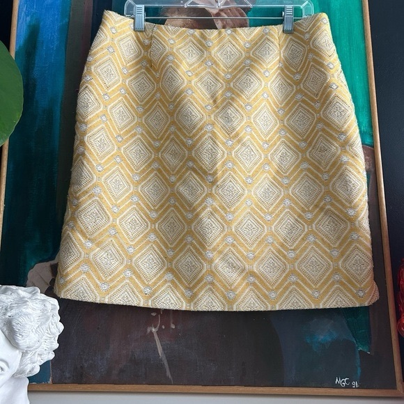 Amanda Chelsea Womens SZ 14 A-Line Skirt Yellow Chevron Brocade Career Zips - Picture 2 of 16